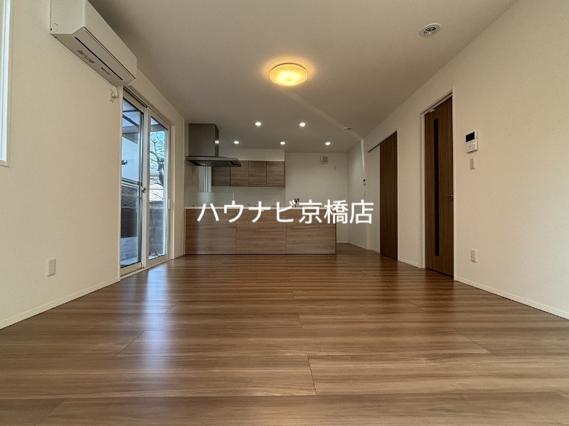 ＪＲおおさか東線 城北公園通駅 徒歩12分 1階建 築2年の居間写真