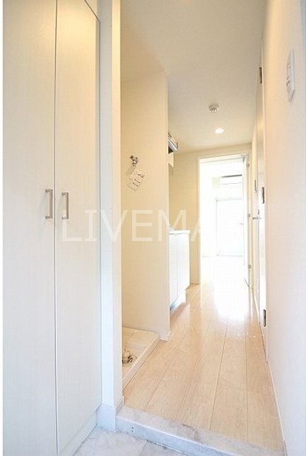 居室・リビング　別号室参考写真