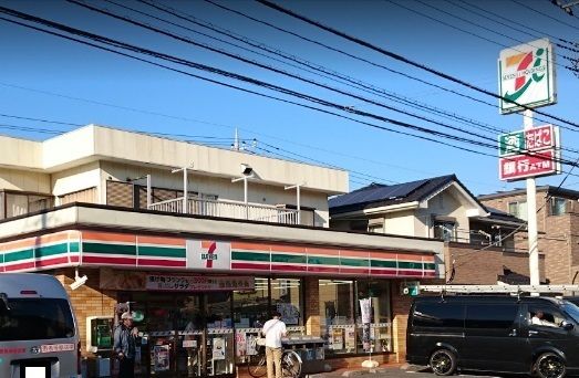 コンビニ　セブンイレブン 入間鍵山店（コンビニ）まで1100m