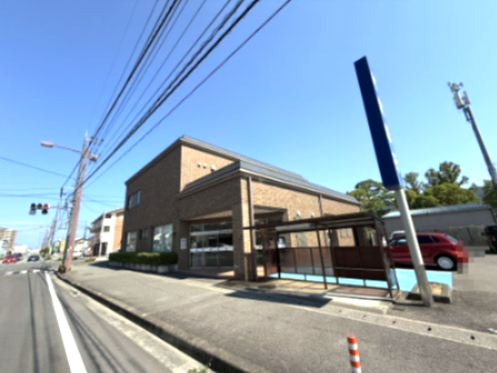 銀行　阿波銀行矢三支店（銀行）まで953m