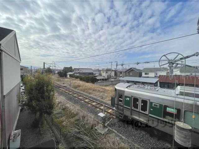 眺望　洋室からの右の景色