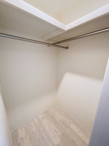 収納　※同建物ほかのお部屋の写真です。