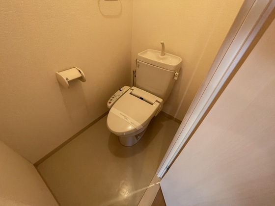 トイレ　※別部屋の写真です