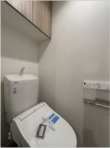 トイレ　ウォシュレット付きトイレ