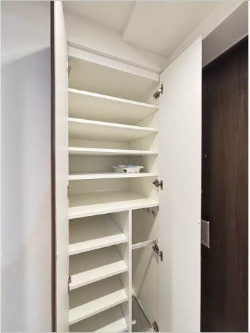 その他設備　下駄箱