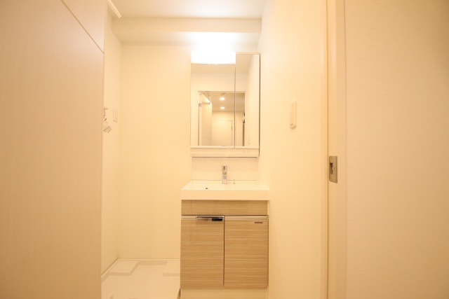 洗面設備　※別室の参考写真の為、現況優先です。