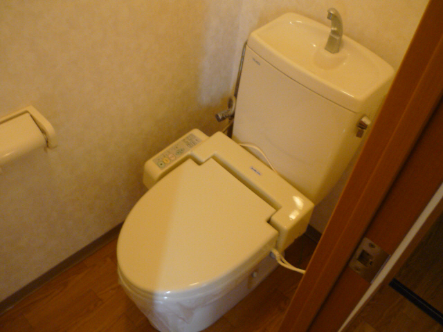 トイレ　洗濯バン