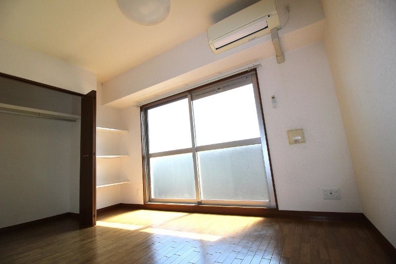 居室・リビング　※現況優先