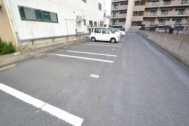 駐車場　近隣ですが駐車場あります☆
