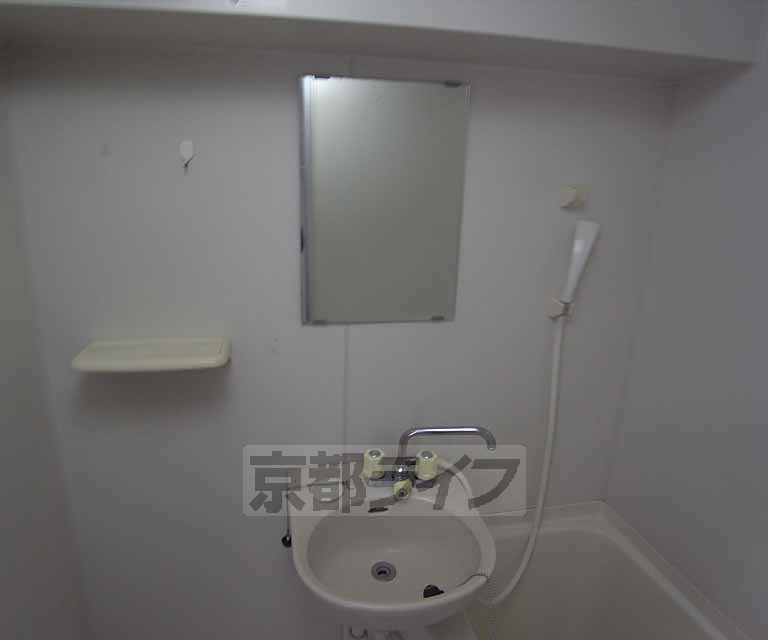 洗面設備　洗面所です