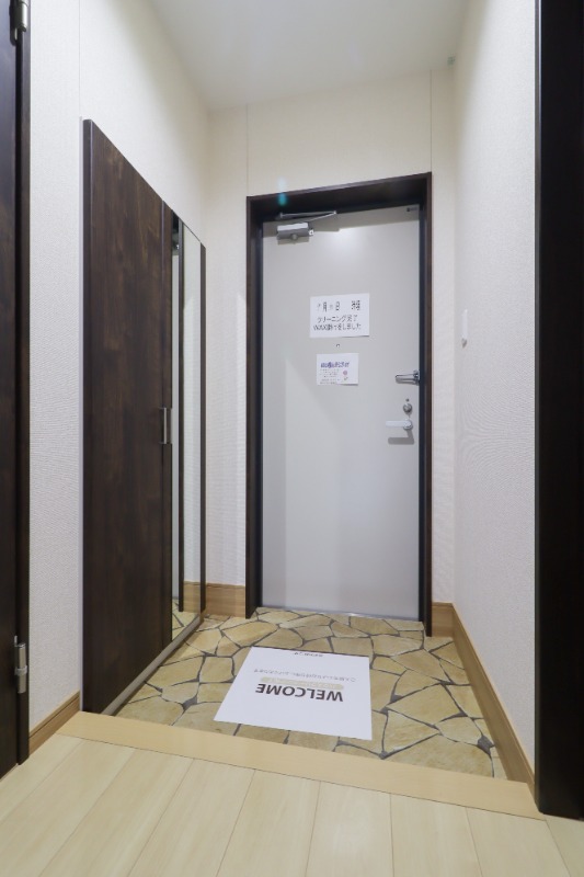 玄関　図面と現状に相違がある場合には現状を優先