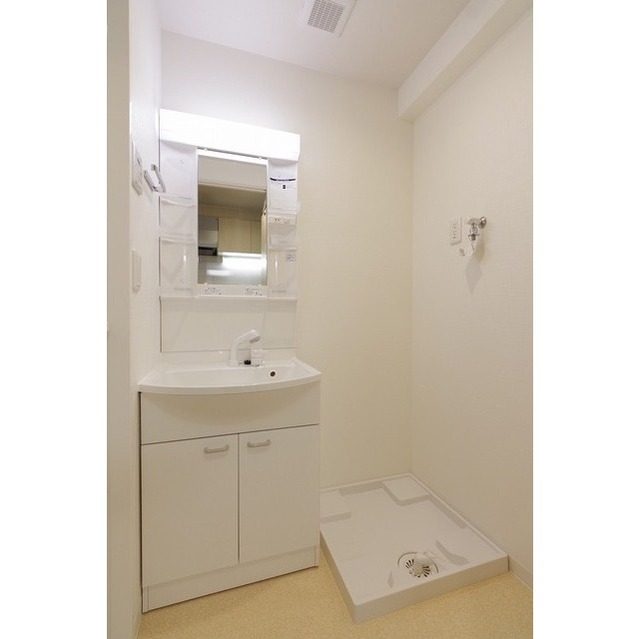 洗面設備　弊社は都内全域の物件をご紹介可能です！