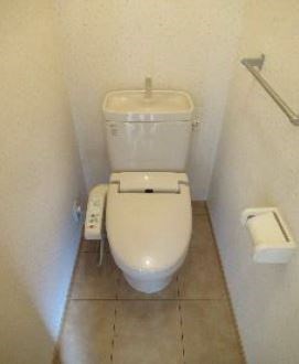 バルコニー　温水洗浄便座