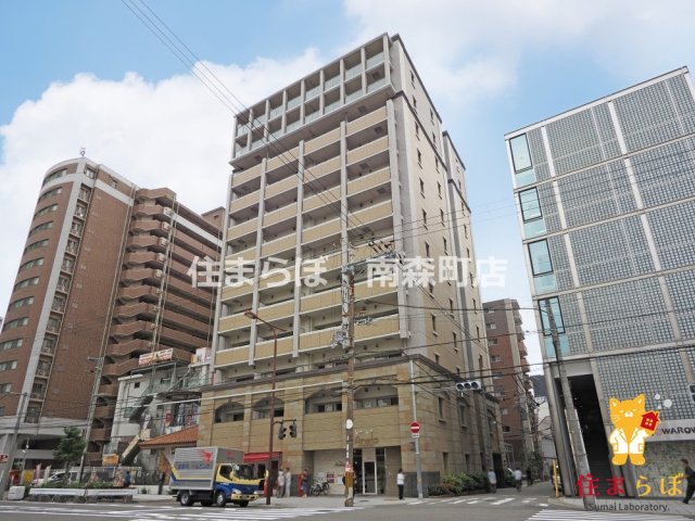 建物外観　「見ないで終わるには、惜しすぎる。」