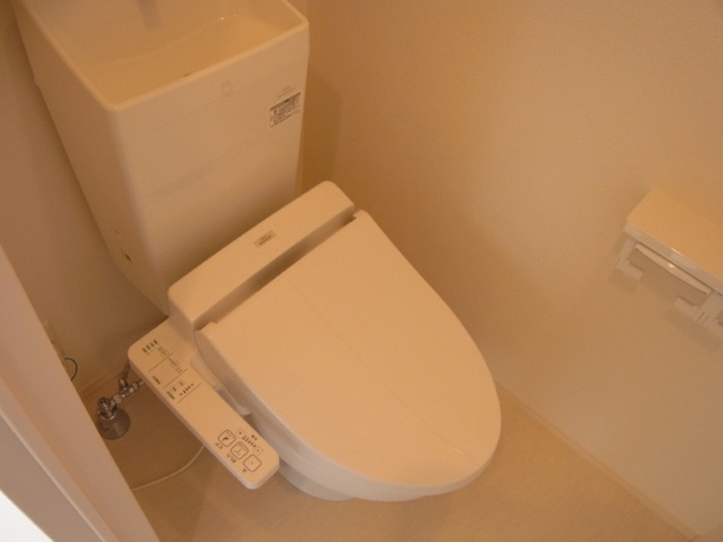 トイレ　図面と現状に相違がある場合には現状を優先