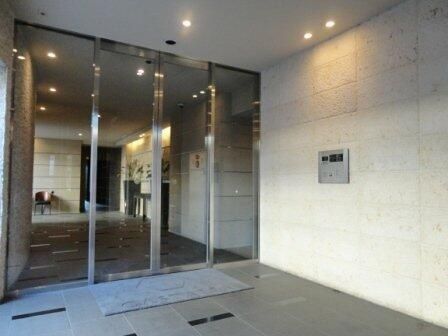 エントランス　エントランス