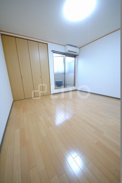 居室・リビング　写真は２０４号室