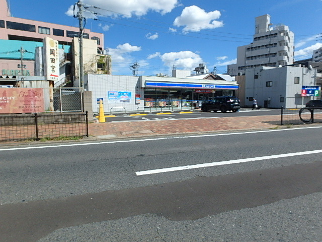 コンビニ　ローソン八幡幸神三丁目店（コンビニ）まで693m