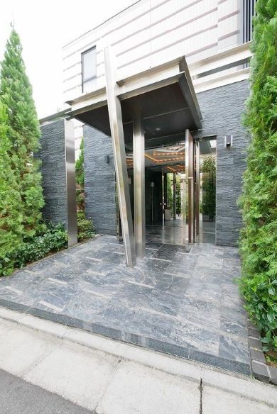 エントランス　エントランス