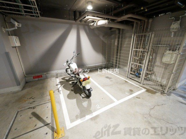 駐車場　駐輪場