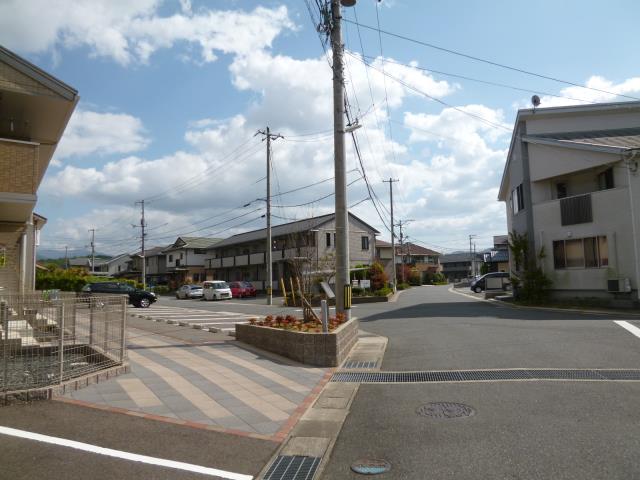 スーパー　（株）エスマート／つのい店（スーパー）まで552m