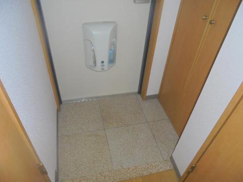 玄関　玄関（イメージ）