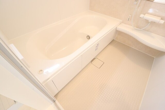 バス・シャワールーム　浴室