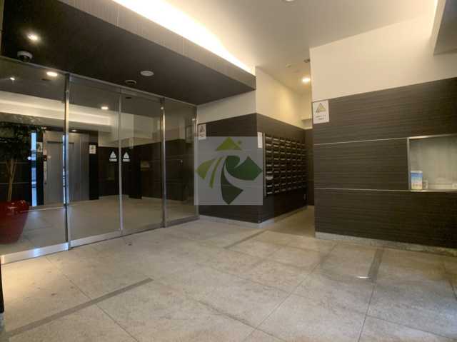 ロビー　メインステージ王子II