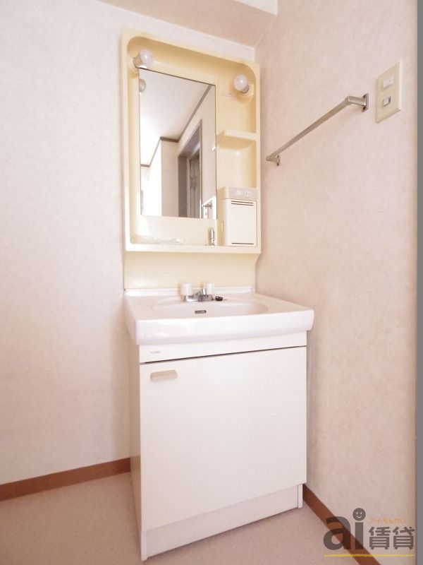 洗面設備　～同仕様写真～