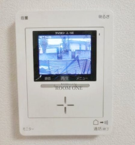 セキュリティ　モニター付きインターホンです。