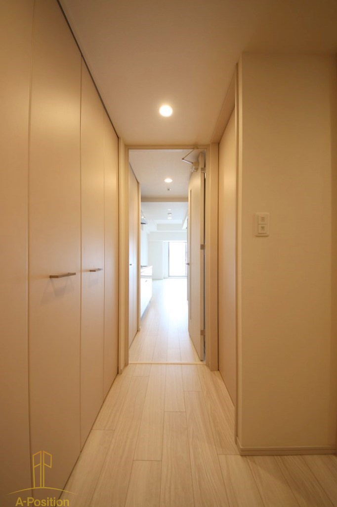 玄関　Dimus北浜