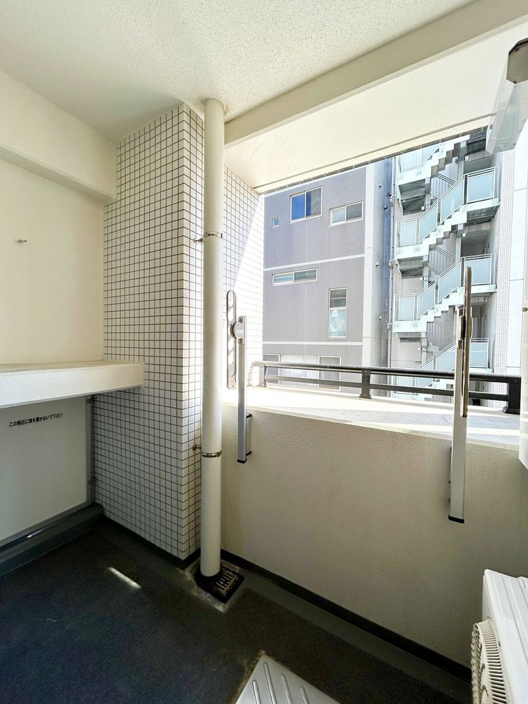 バルコニー　洋室２前バルコニー