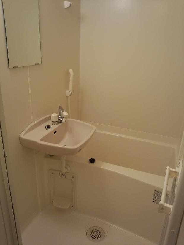 バス・シャワールーム　浴室乾燥機付