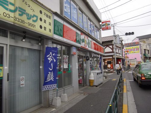 コンビニ　サンクス鷺ノ宮駅前店（コンビニ）まで217m