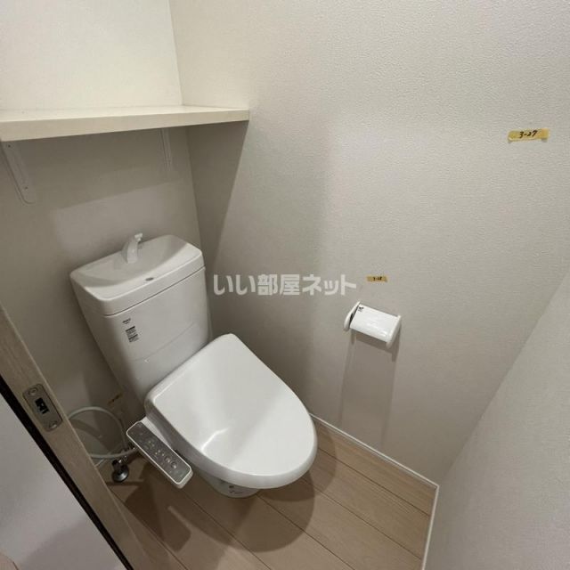 MELLAS日進のトイレ写真