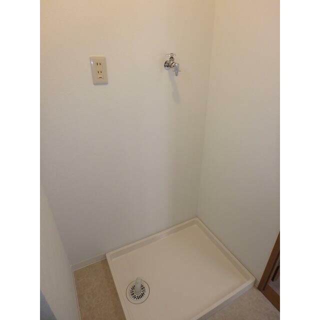 その他設備　室内に洗濯機置き場あります☆