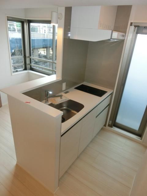 キッチン　★広々としたキッチン★