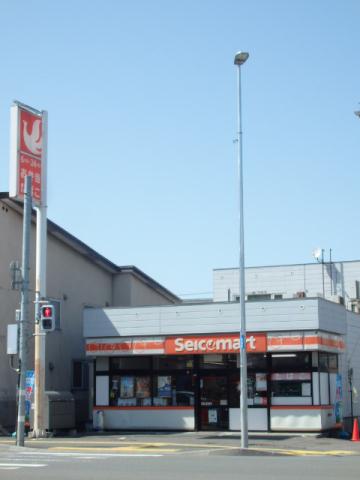 コンビニ　セイコーマート（コンビニ）まで578m