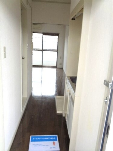 玄関　共有部からの室内　※前回募集時2020年1月撮影