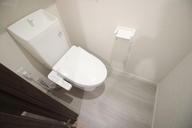 D-ROOM平田台のトイレ写真