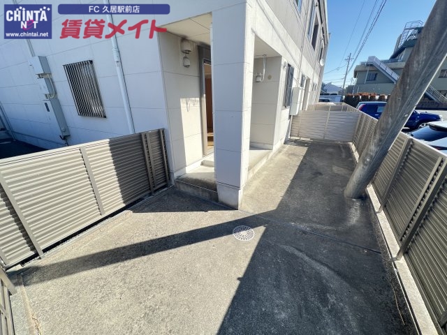 庭　同物件別室の画像です