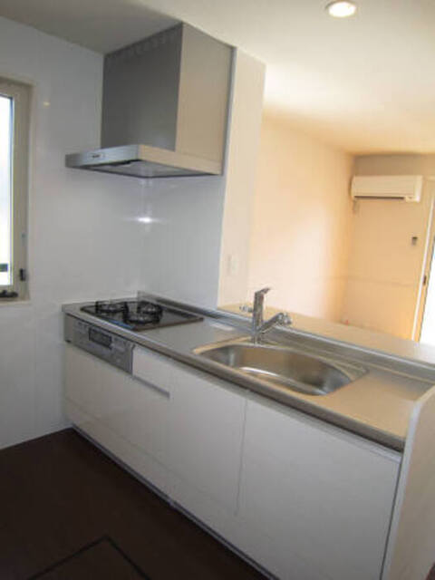 キッチン　１０１☆対面システムキッチン（３口コンログリル付）☆