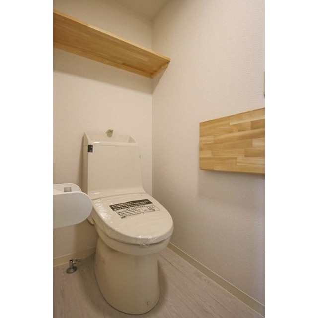 トイレ　同じ建物の別のお部屋