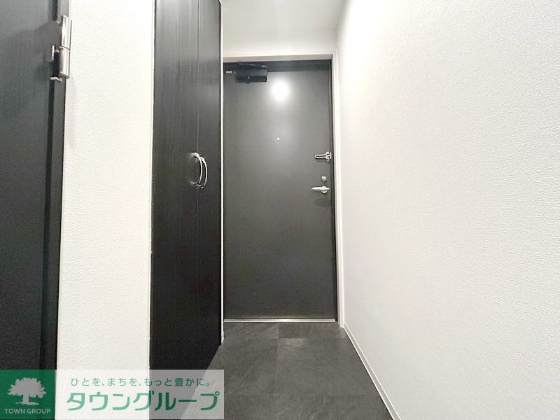 玄関　お部屋探しは株式会社　タウンハウジング　までお気軽にお問合…