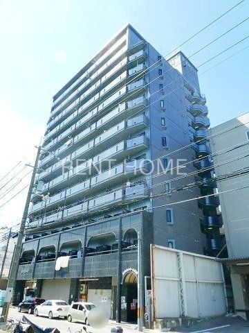 建物外観　鉄骨鉄筋コンクリート造　13階建