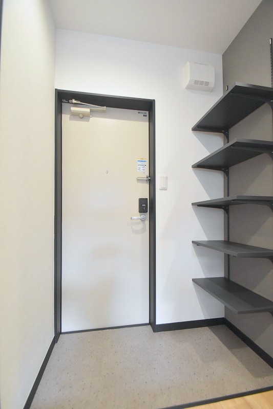 玄関　reve宇品西