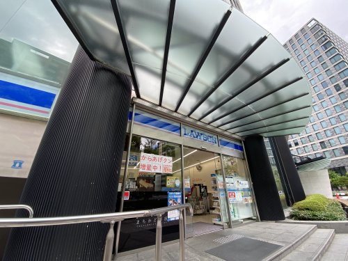 コンビニ　ローソン（コンビニ）まで60m