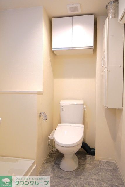 トイレ　※写真は同タイプ住戸です。