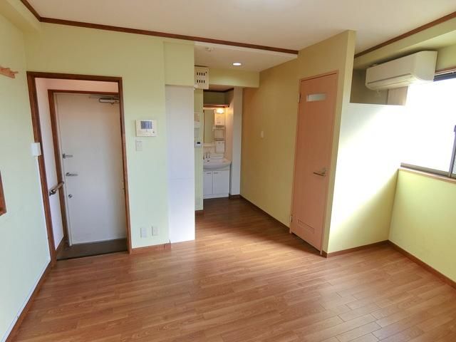 その他部屋・スペース　アクセントクロスがオシャレ♪