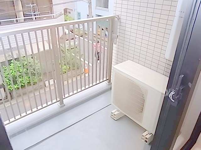 バルコニー　※同仕様写真含む